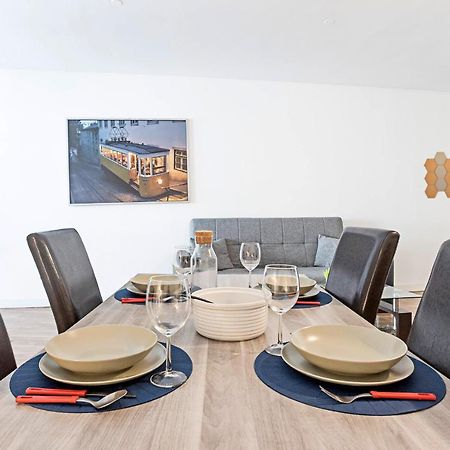 Amazing Apartment In Downtown Porto By Lovelystay Kültér fotó