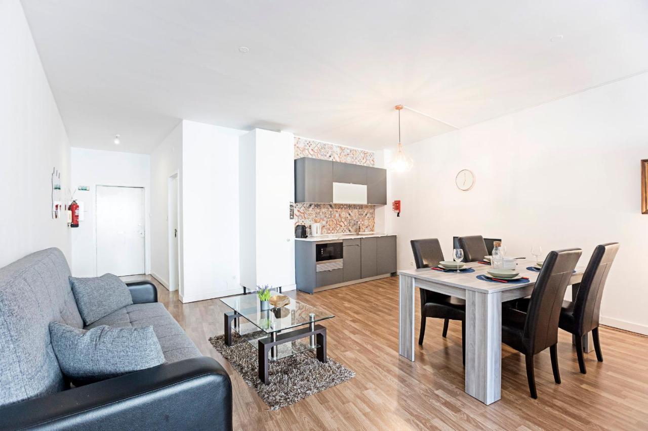 Amazing Apartment In Downtown Porto By Lovelystay Kültér fotó