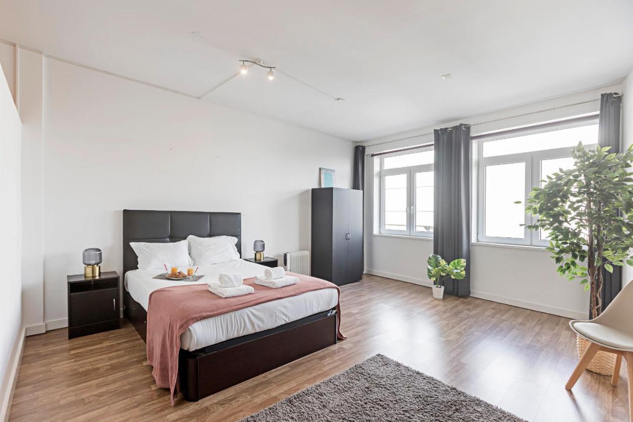 Amazing Apartment In Downtown Porto By Lovelystay Kültér fotó